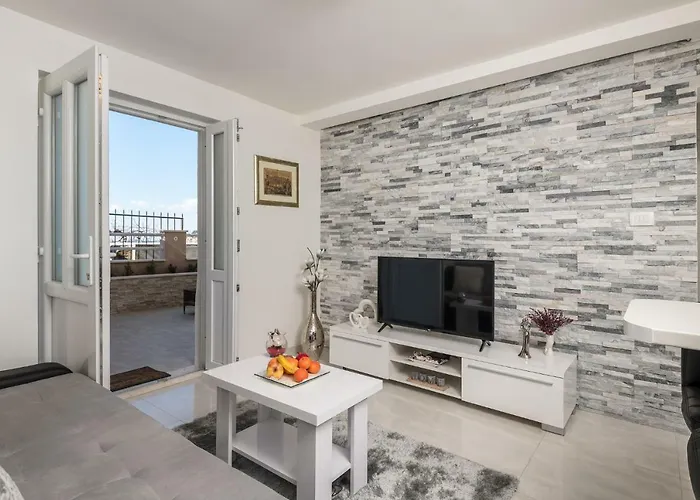 S & V Deluxe Apartment